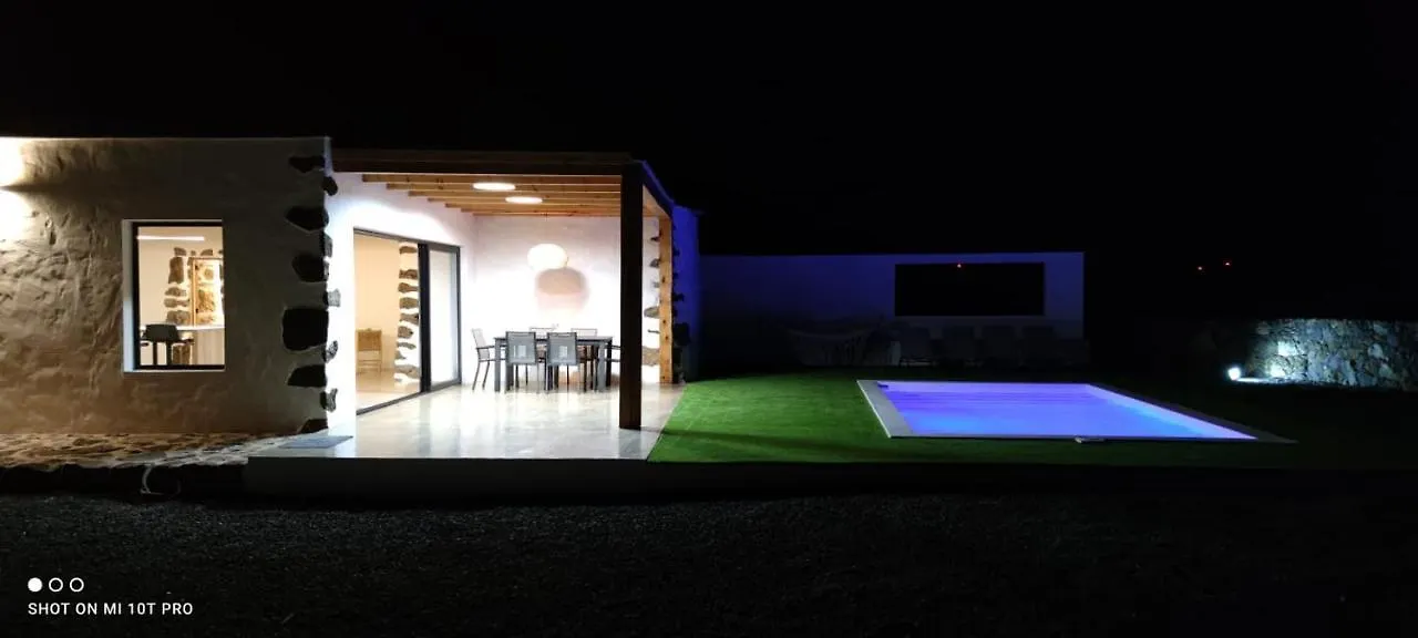 Villa Los Volcanes Lajares Spain