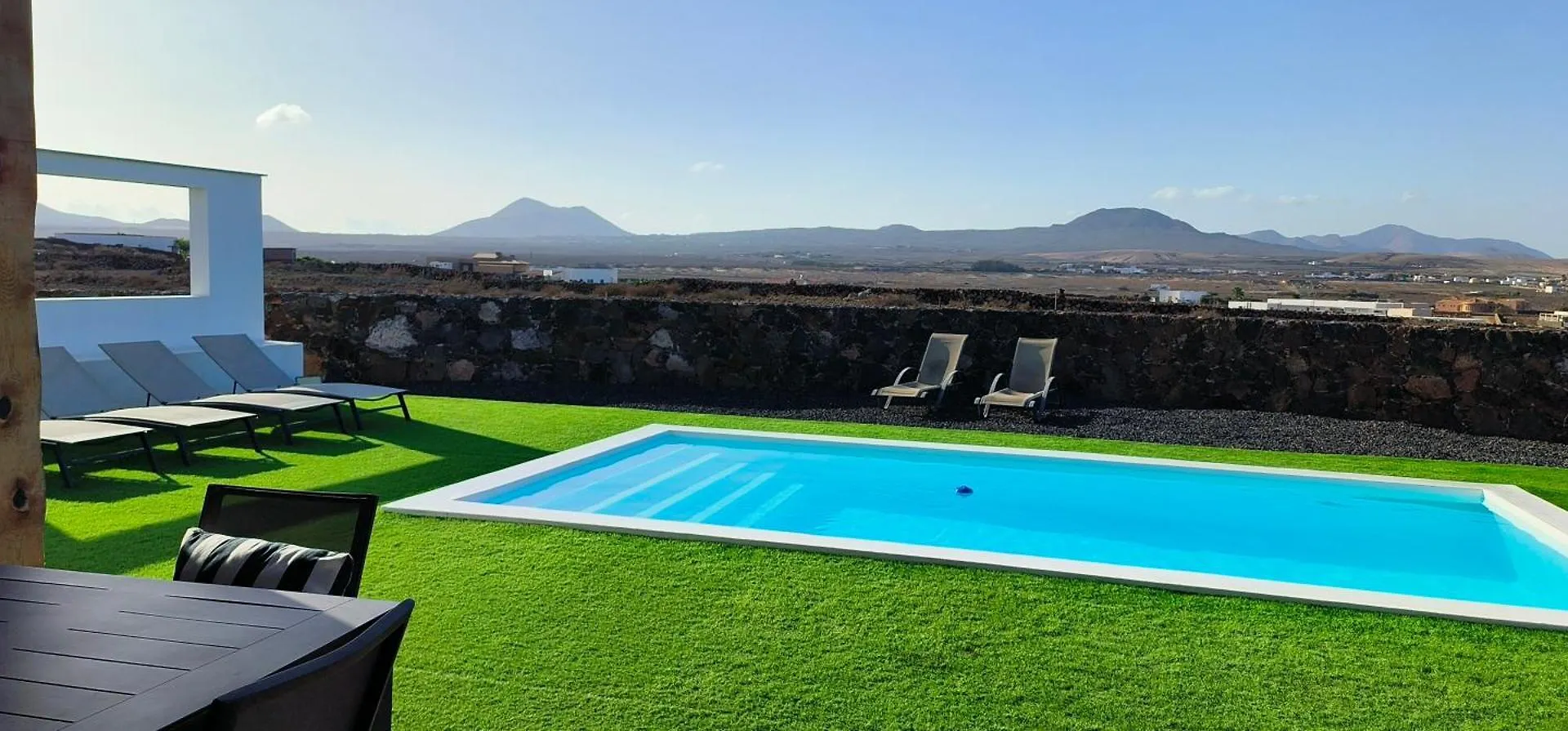 Villa Los Volcanes Lajares Spain
